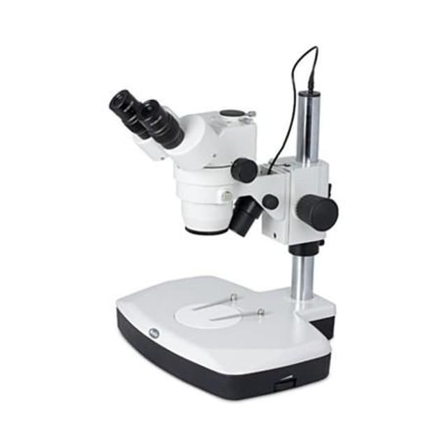 Microscopio estereoscopico triocular
