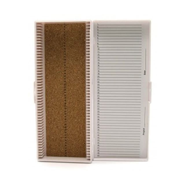 Caja de plastico para 50 Portaobjetos