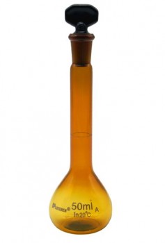 Matraz volumetrico ambar de 50ml Luzeren
